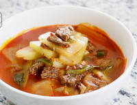 얼큰 소고기무국 Spicy Beef Radish Soup